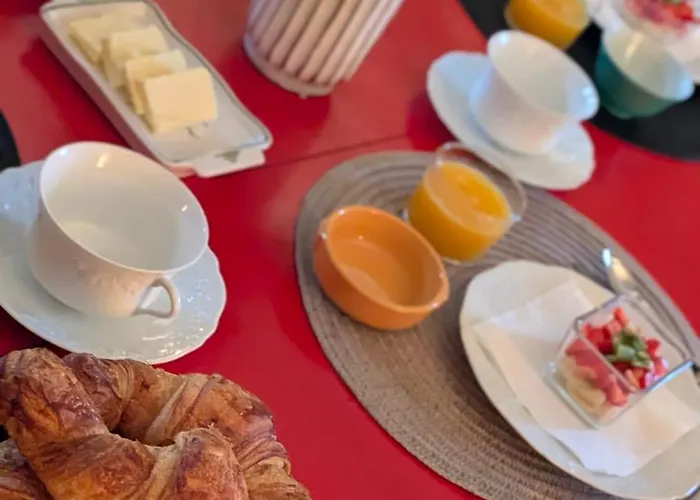 Les Pierres Lotoises Retour De Voyages * Reilhaguet